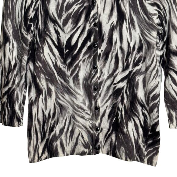 Talbots Petites Size Small Black and White Abstract Design Button Up Cardigan - Picture 3 of 6